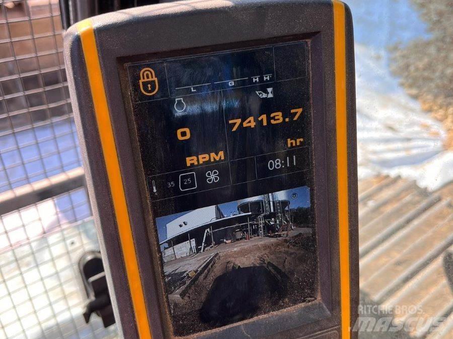JCB JS130LC Rupsgraafmachines