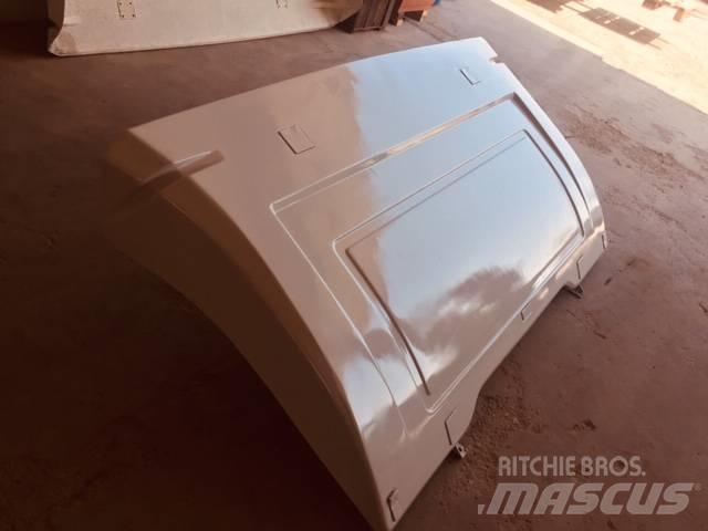 Scania 143 Cabine en interieur