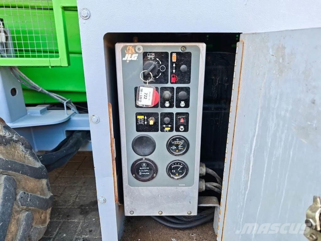 JLG 33 RTS Schaarhoogwerkers