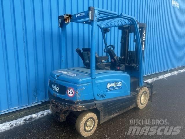 Yale ERP 35 Elektrische heftrucks