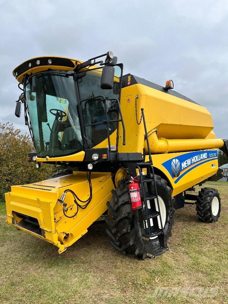 New Holland TC 5.70 Maaidorsmachines