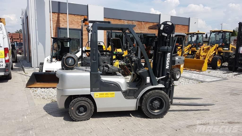 Nissan UGL02A35DU LPG heftrucks