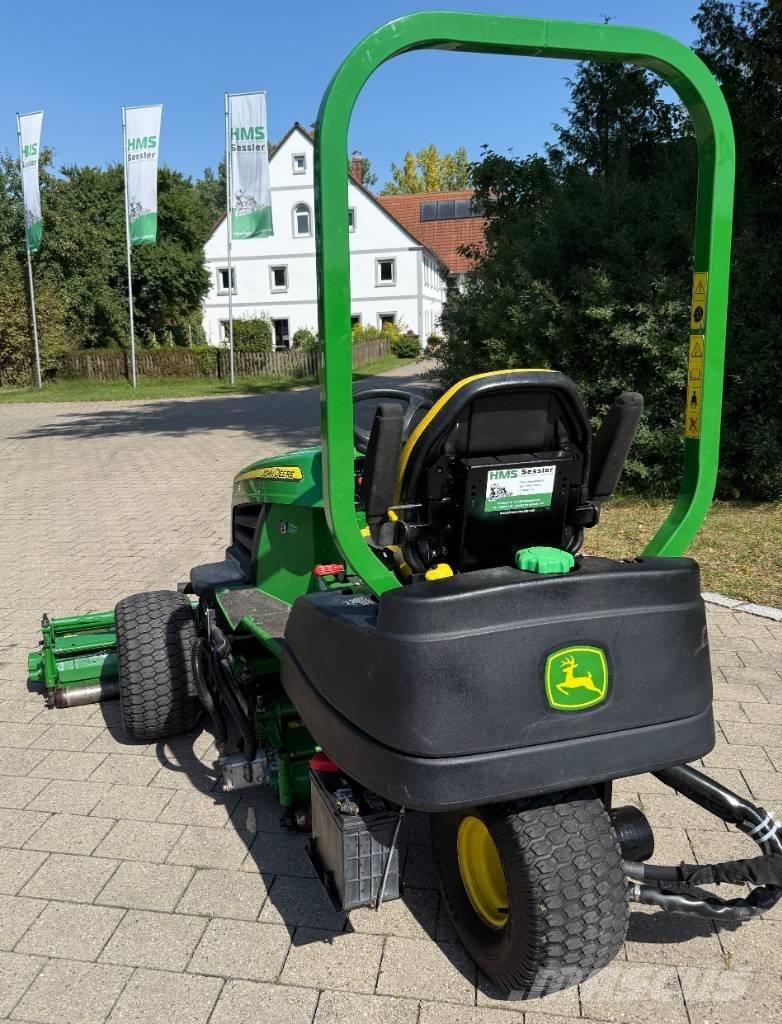 John Deere 2653 B Golfbaanmaaiers