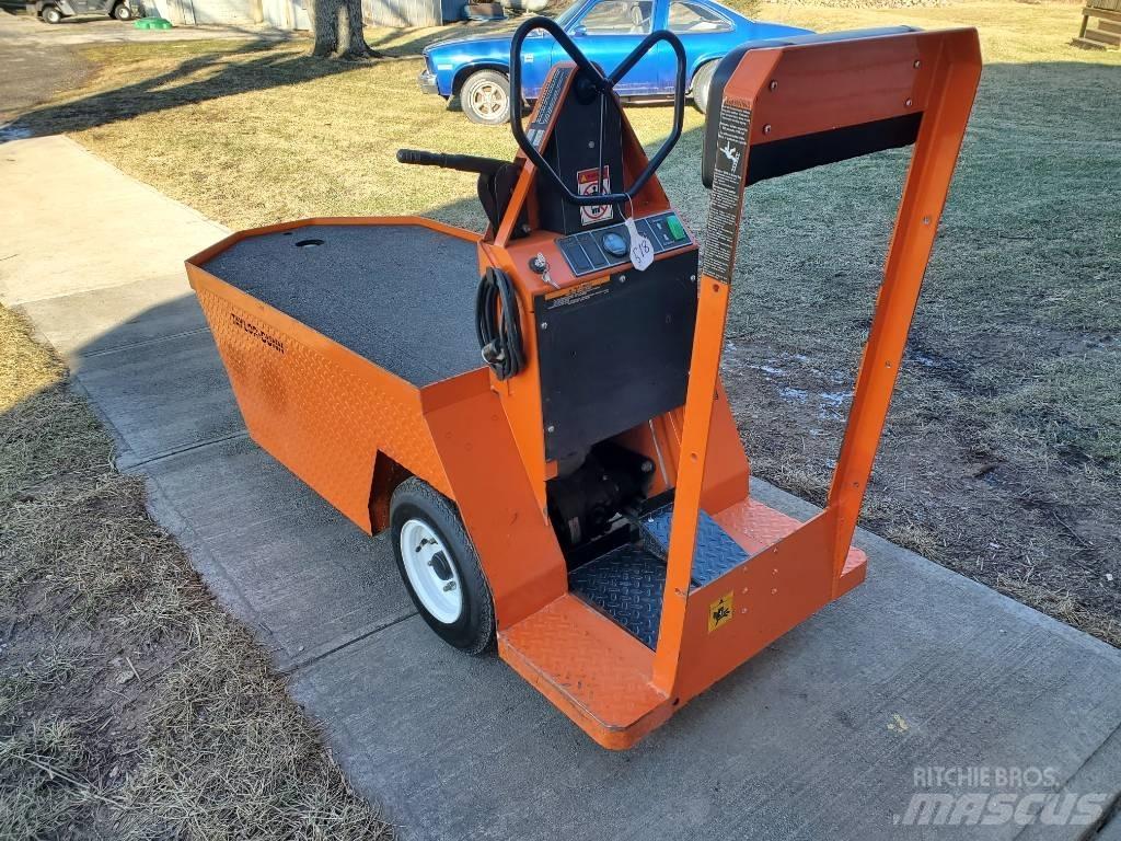 Taylor-Dunn SC100 Electro trekker