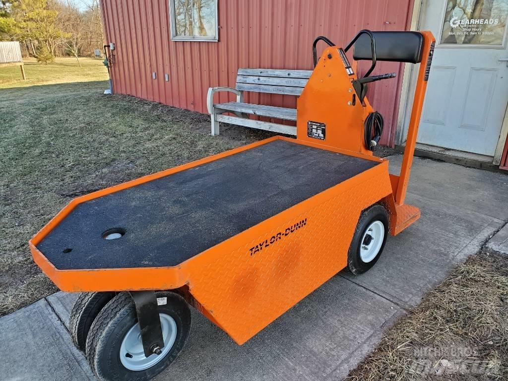 Taylor-Dunn SC100 Electro trekker