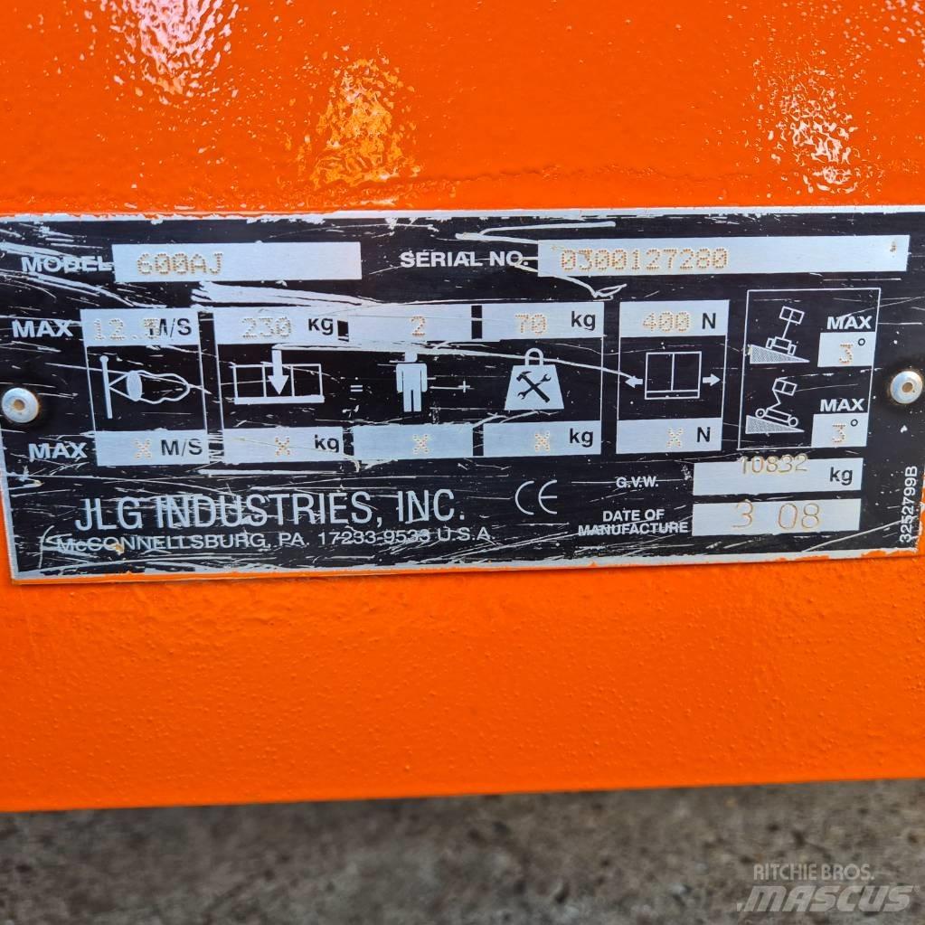 JLG 600 AJ Knikarmhoogwerkers