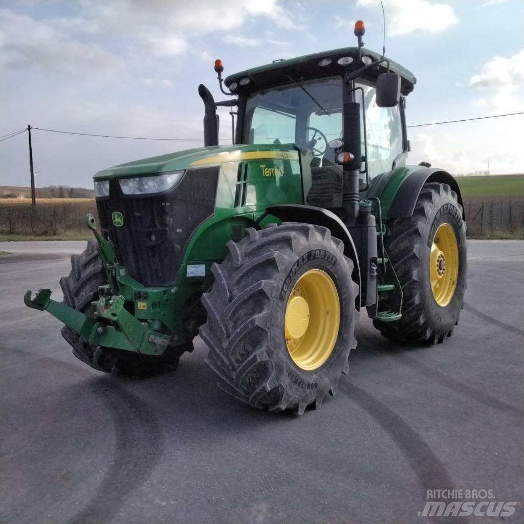 John Deere 7250 R Tractoren
