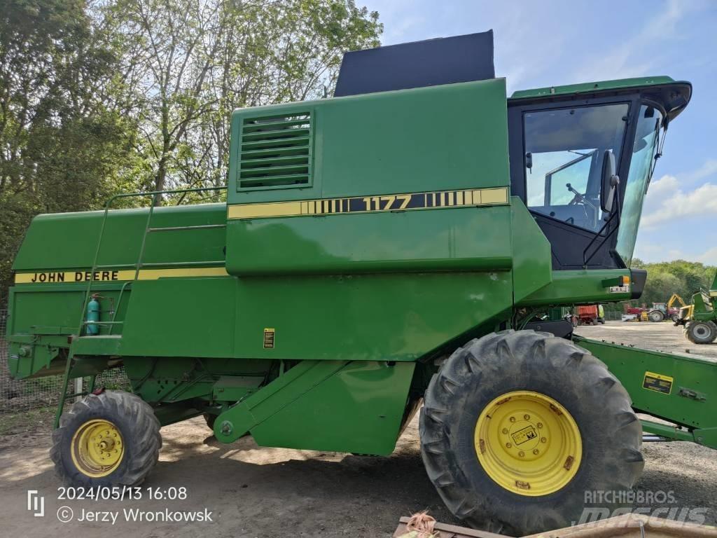 John Deere 1177 Maaidorsmachines