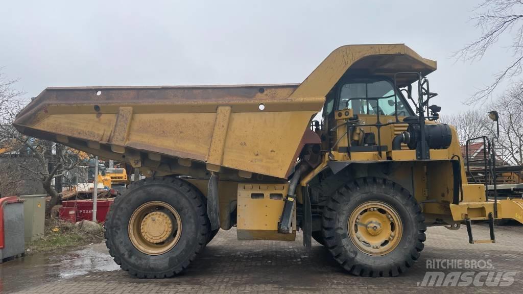 CAT 770 Knik dumptrucks