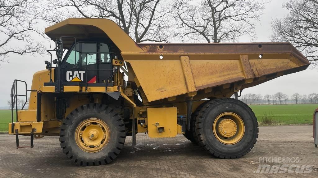 CAT 770 Knik dumptrucks