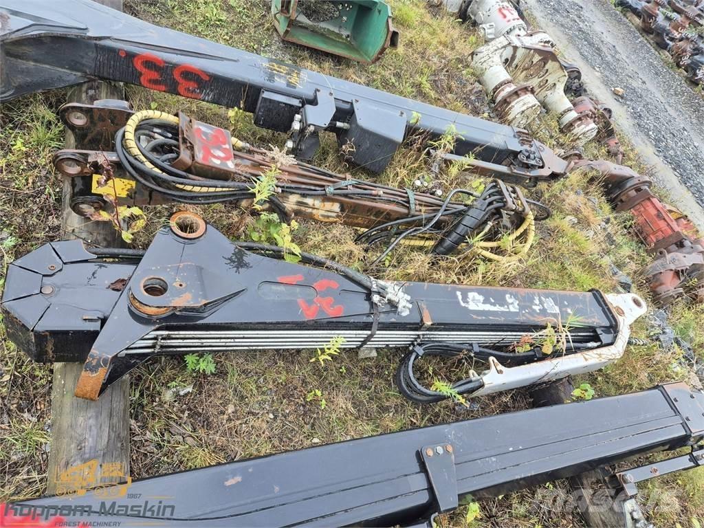 Komatsu 165F Uitrijwagenkranen