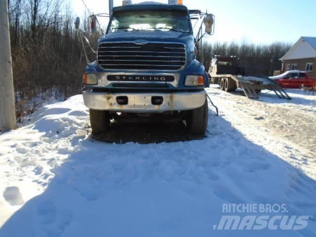 Sterling L 9500 Platte bakwagens