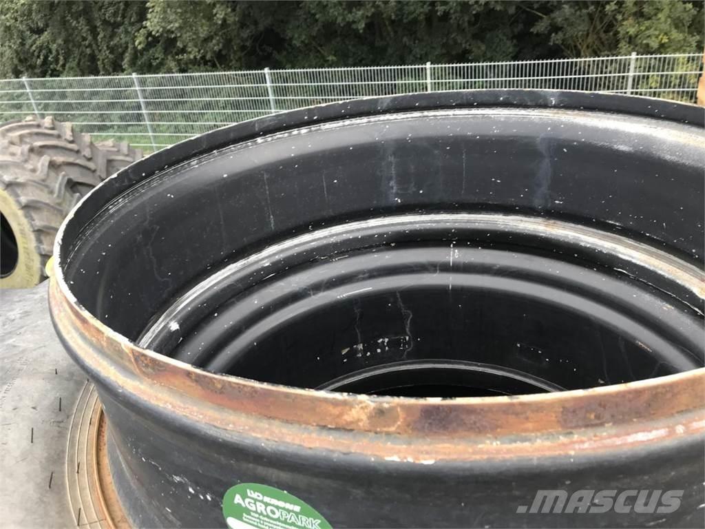 Petlas 600/65R34 Banden, wielen en velgen