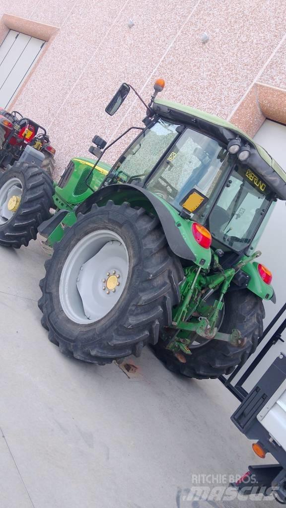 John Deere 5820 Tractoren
