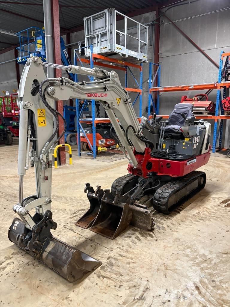 Takeuchi TB 225 Minigraafmachines < 7t