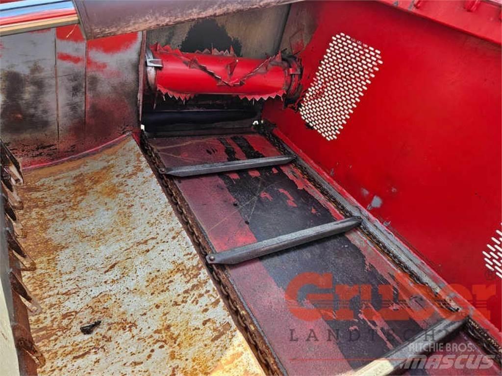 Gruber D 2400 W Uitkuilmachines