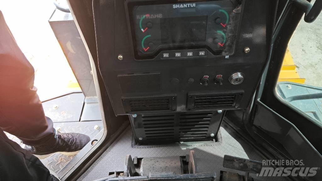Shantui SD 22 Rupsdozers