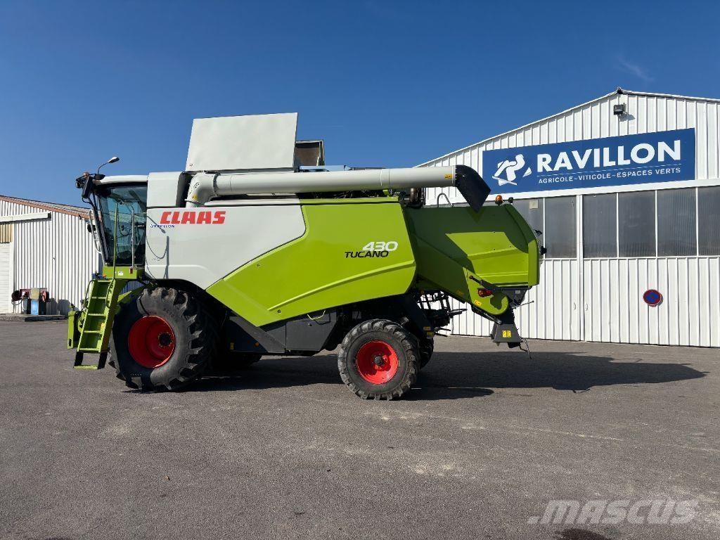 CLAAS TUCANO 430 Maaidorsmachines
