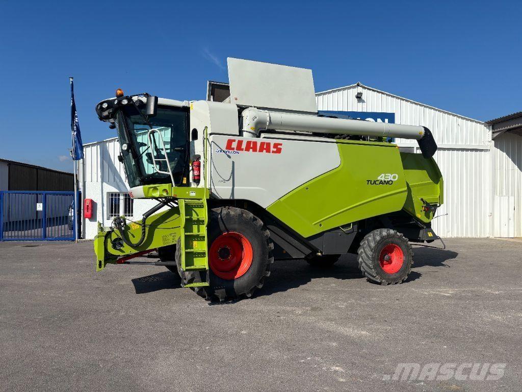 CLAAS TUCANO 430 Maaidorsmachines