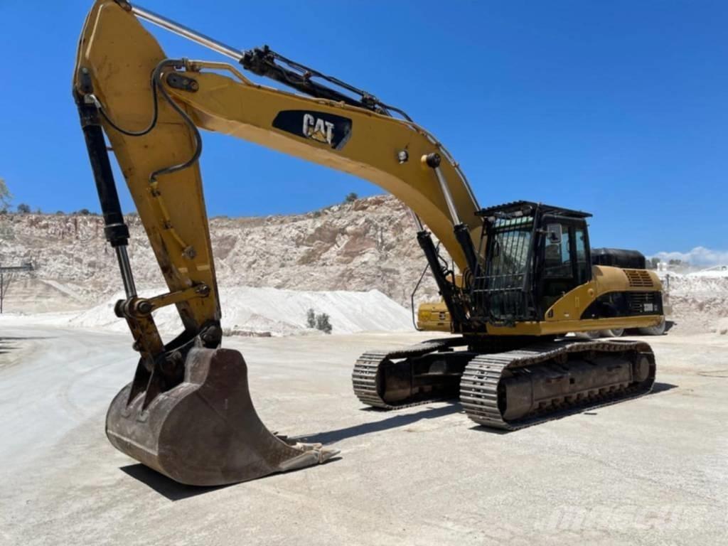 CAT 330 D LN Rupsgraafmachines