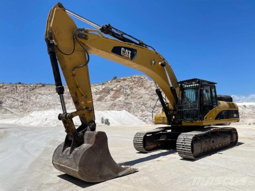 CAT 330 D LN Rupsgraafmachines