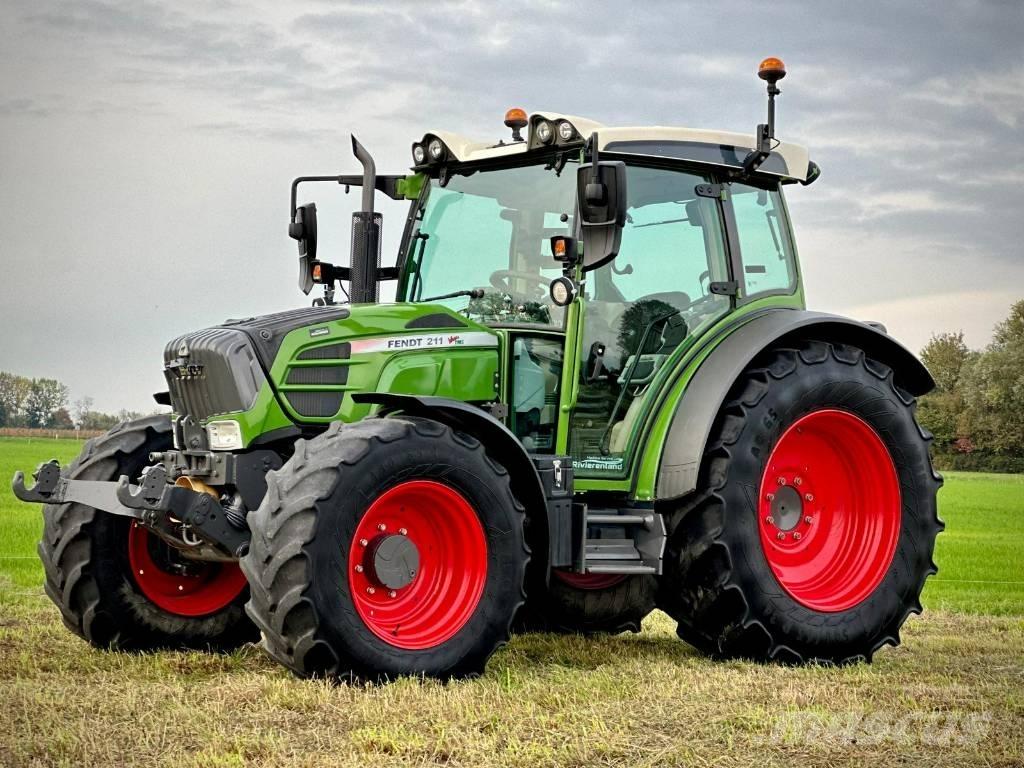Fendt 211S Vario Tractoren