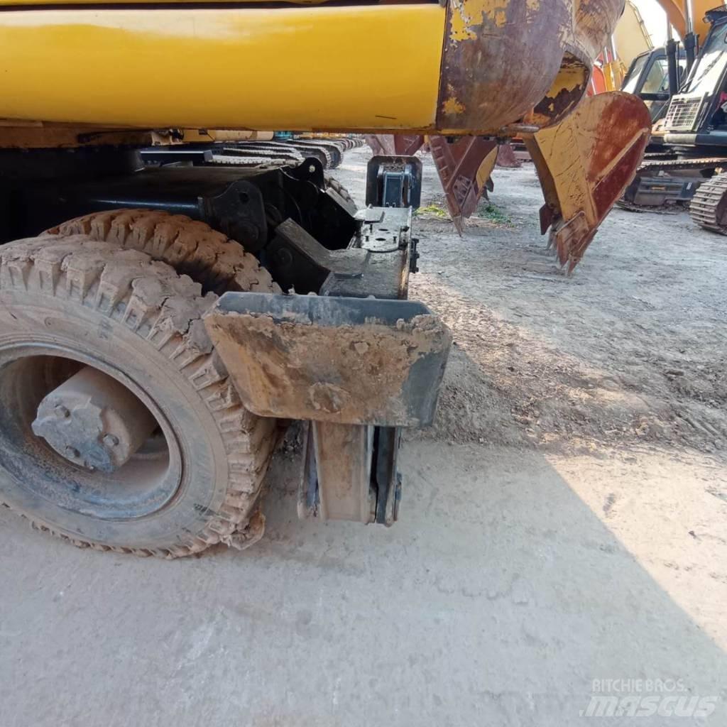 Komatsu PC150W-6 Wielgraafmachines