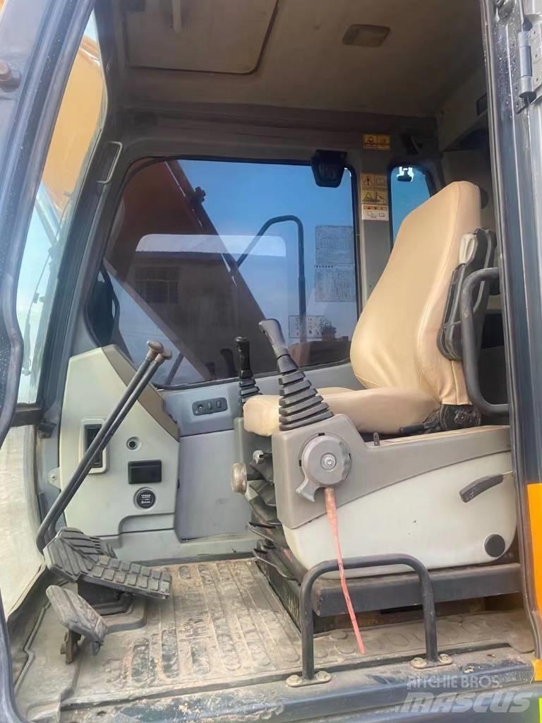 Hyundai R110VS Rupsgraafmachines