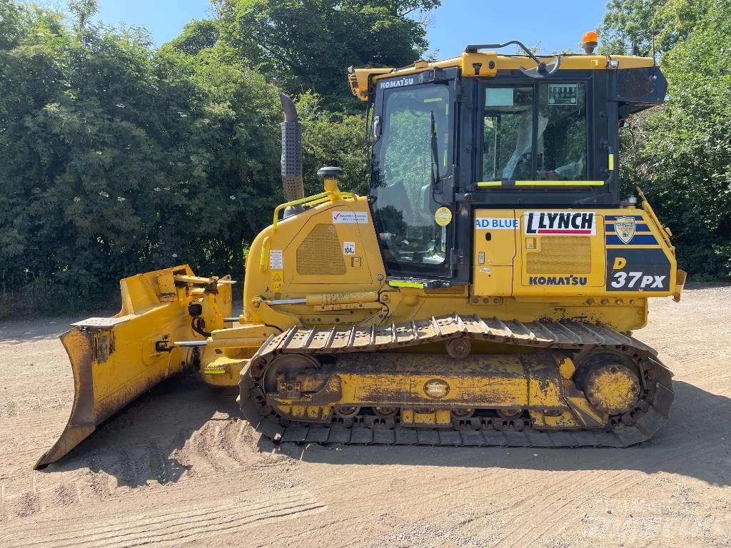 Komatsu D 37 PX-24 Rupsdozers