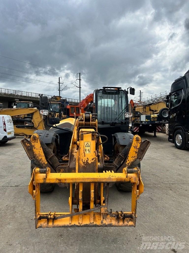 JCB 535-140 Verreikers
