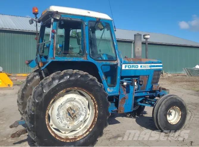 Ford 6700 . Tractoren