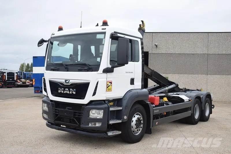 MAN TGS 26.460 Vrachtwagen met containersysteem