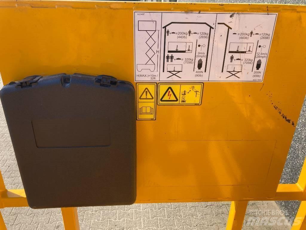 JCB S 3246 E Schaarhoogwerkers