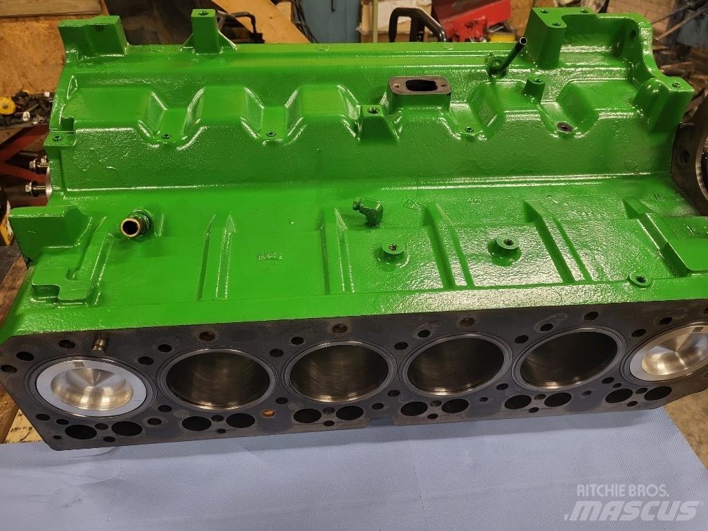 John Deere 6068 Tractoren