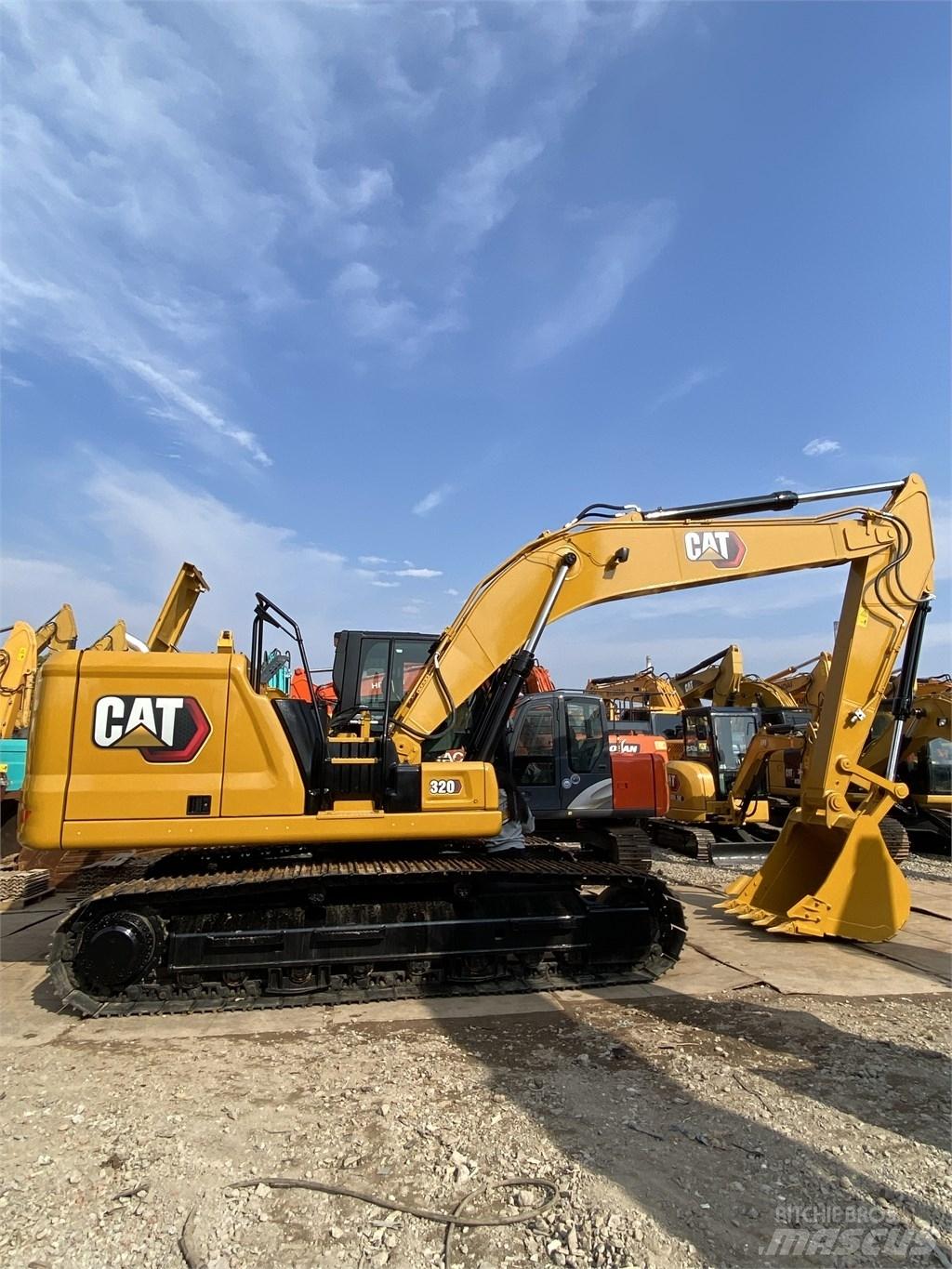 CAT 320 Rupsgraafmachines