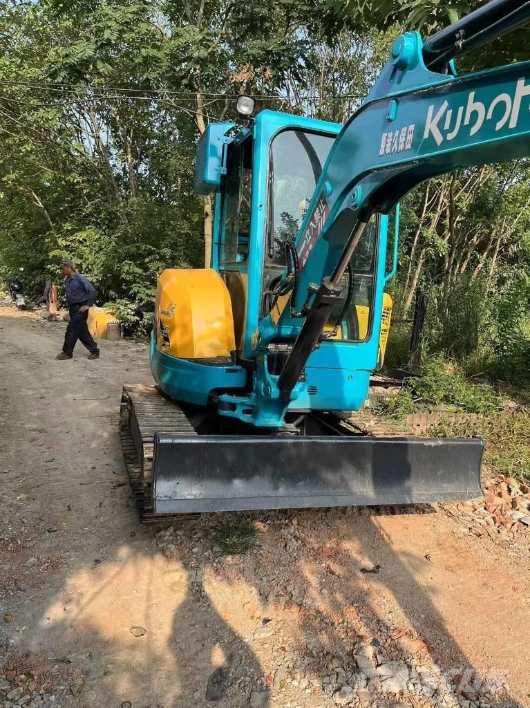 Kubota U35 Minigraafmachines < 7t