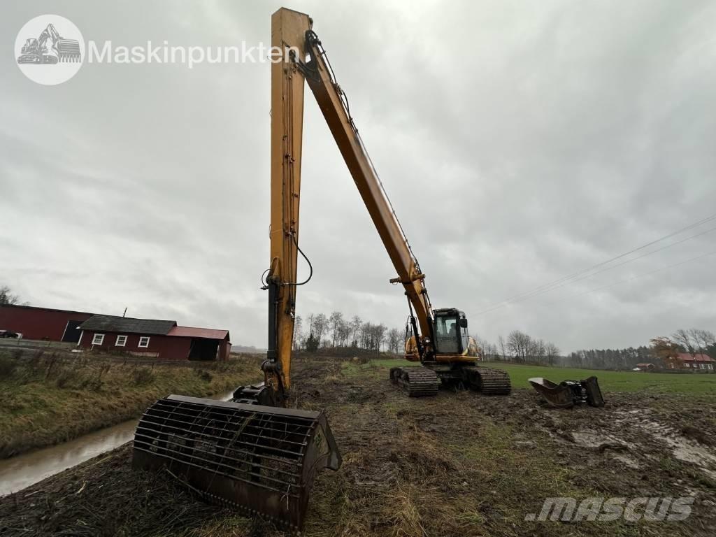 JCB JS 220 LC Rupsgraafmachines