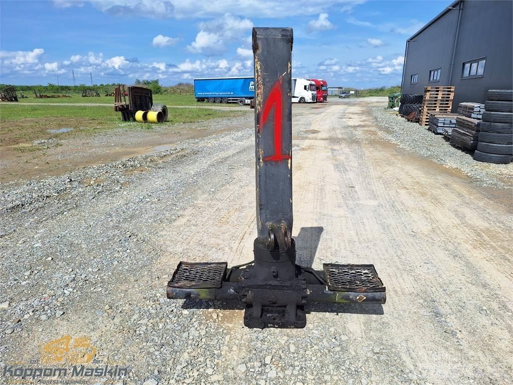 Loglift F71 Uitrijwagenkranen