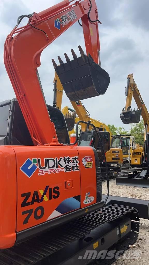 Hitachi ZX 70 Minigraafmachines < 7t