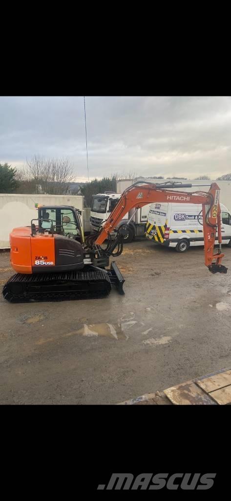  2021 Hitachi 85-6 Midigraafmachines 7t - 12t