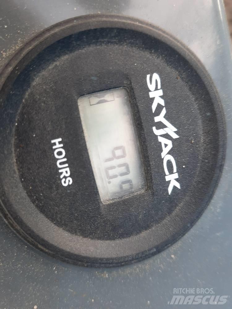 SkyJack SJ 3219 Schaarhoogwerkers