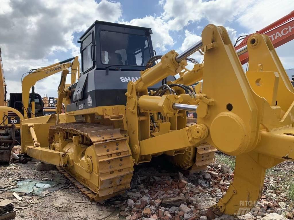 Shantui SD 32 Rupsdozers