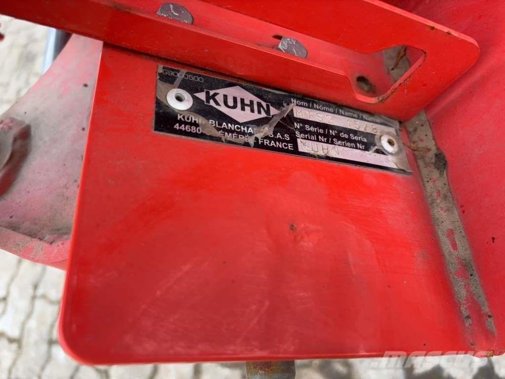 Kuhn Deltis 1302 Getrokken spuitmachines