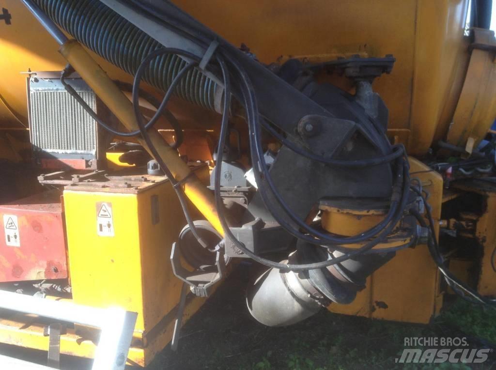 Veenhuis 9500 HDG Drijfmesttanks