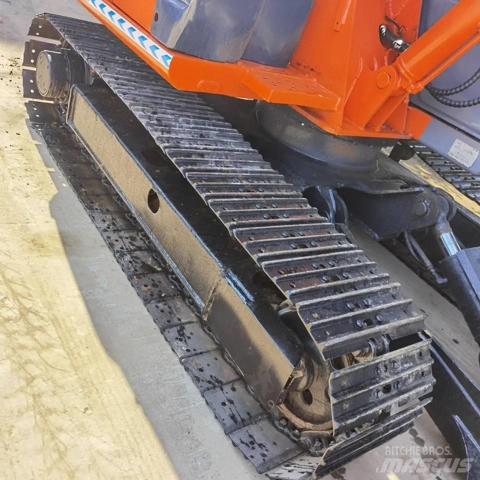 Hitachi ZX70 Rupsgraafmachines