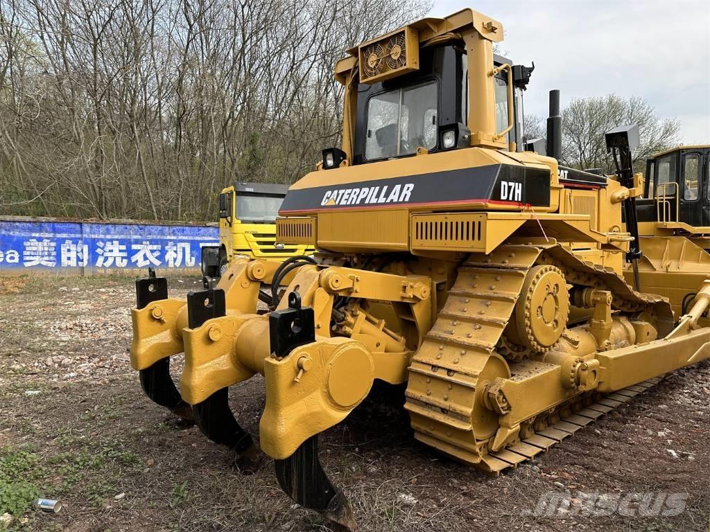 CAT D7H Rupsdozers