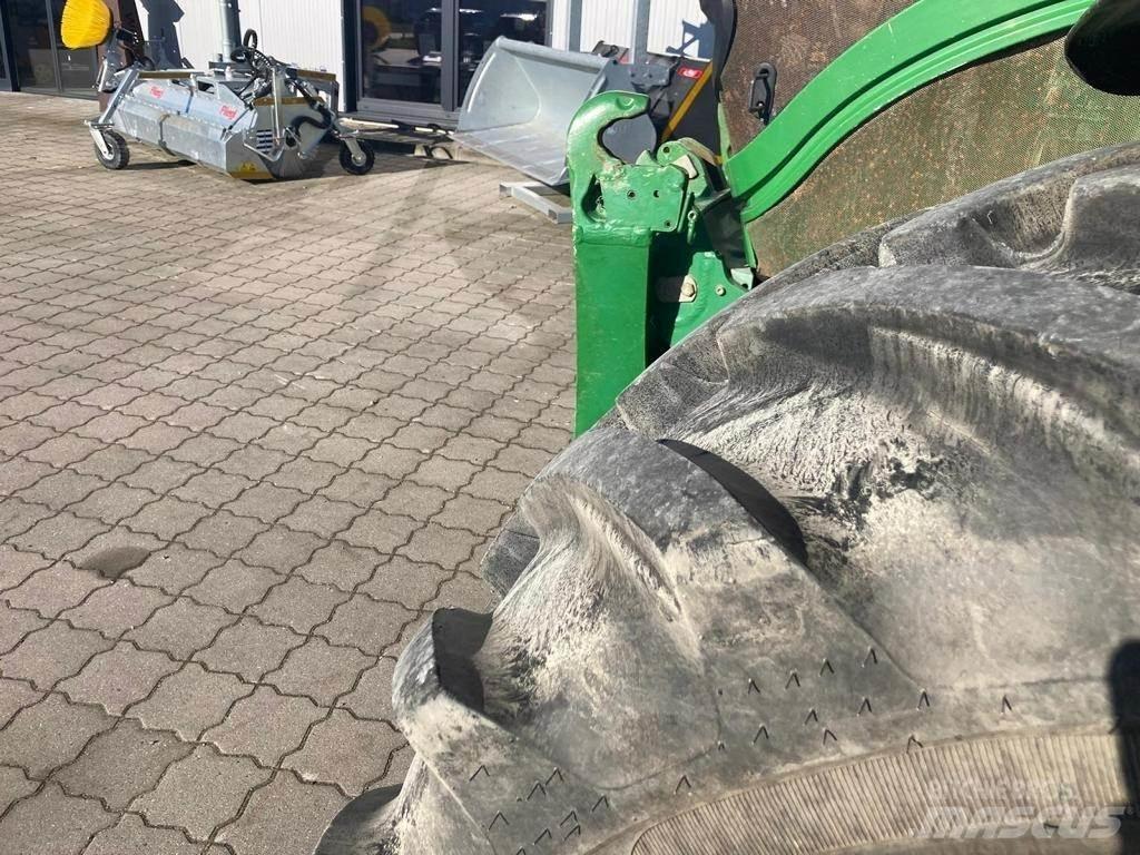 John Deere 6190R Tractoren