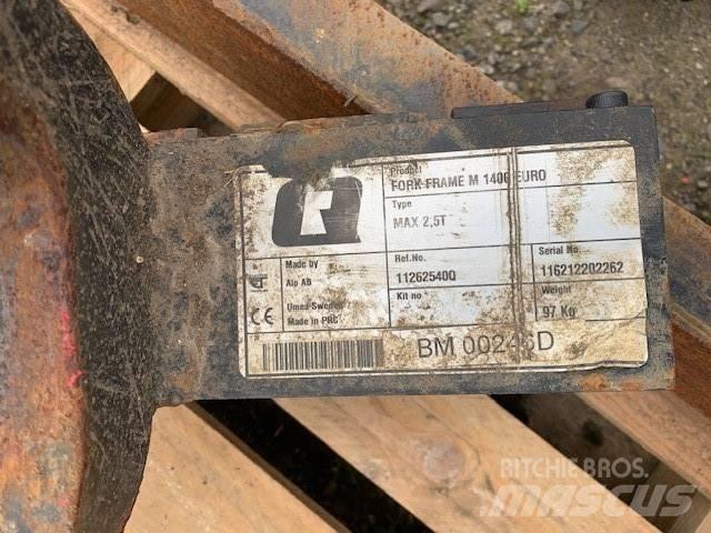 Ålö PALLET TINES Overige laad- en graafmachines
