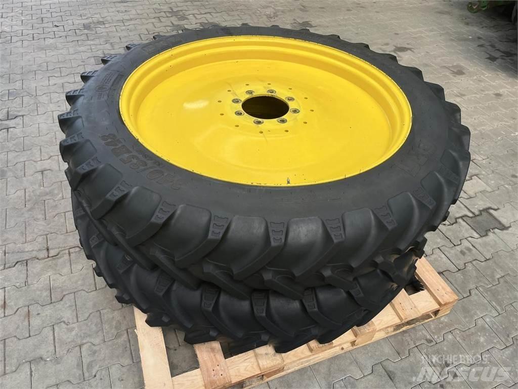 BKT 340/85R48 Banden, wielen en velgen