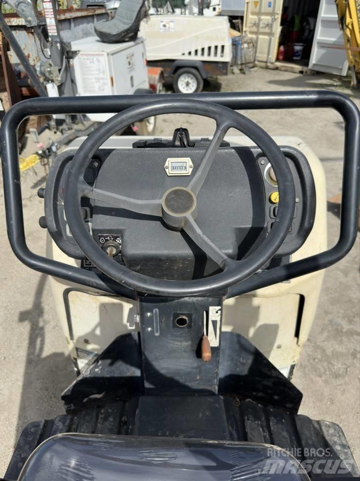 Ingersoll Rand DD 16 Grondverdichtingsmachines